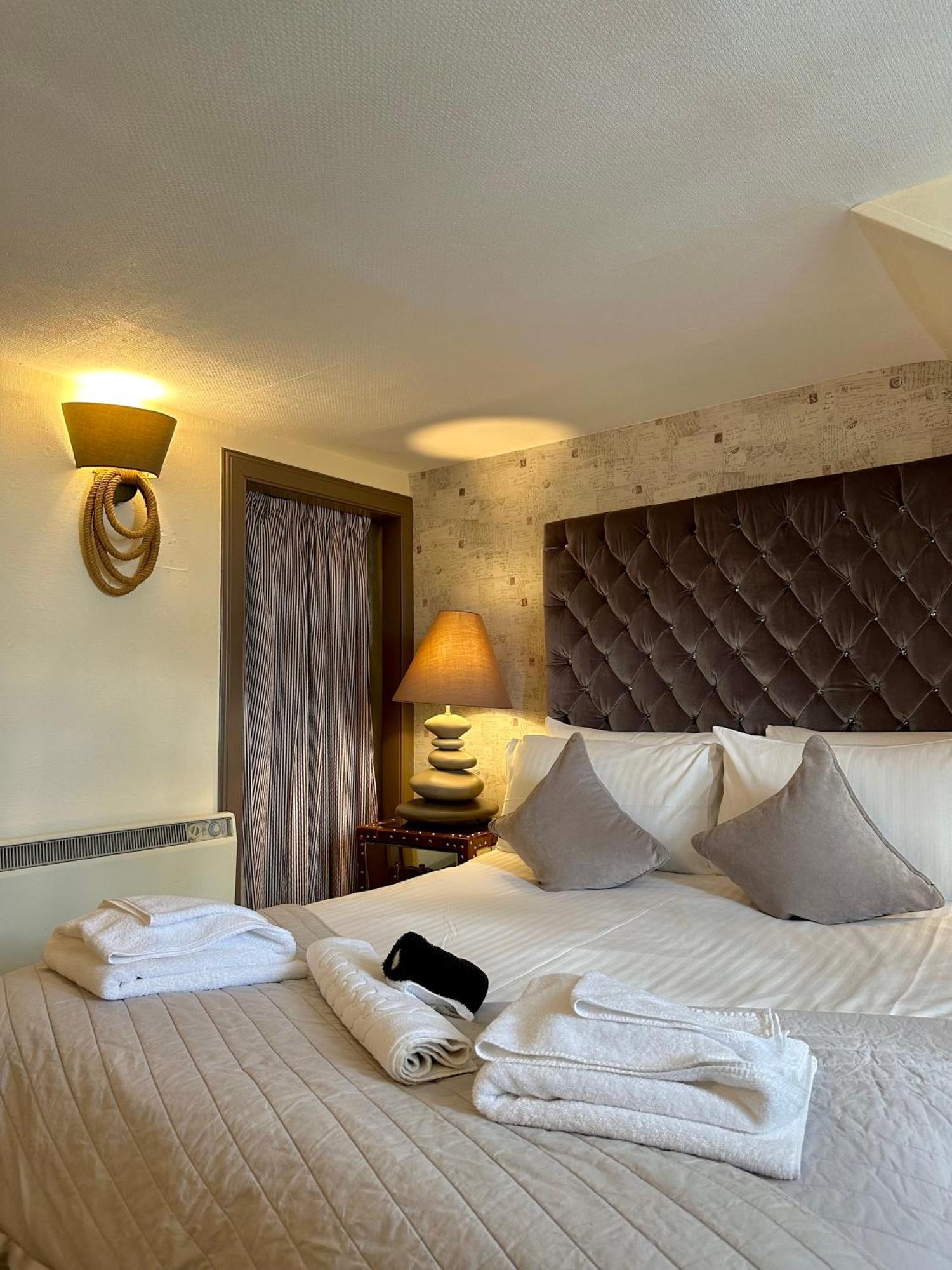 The Tobermory Hotel Eksteriør billede