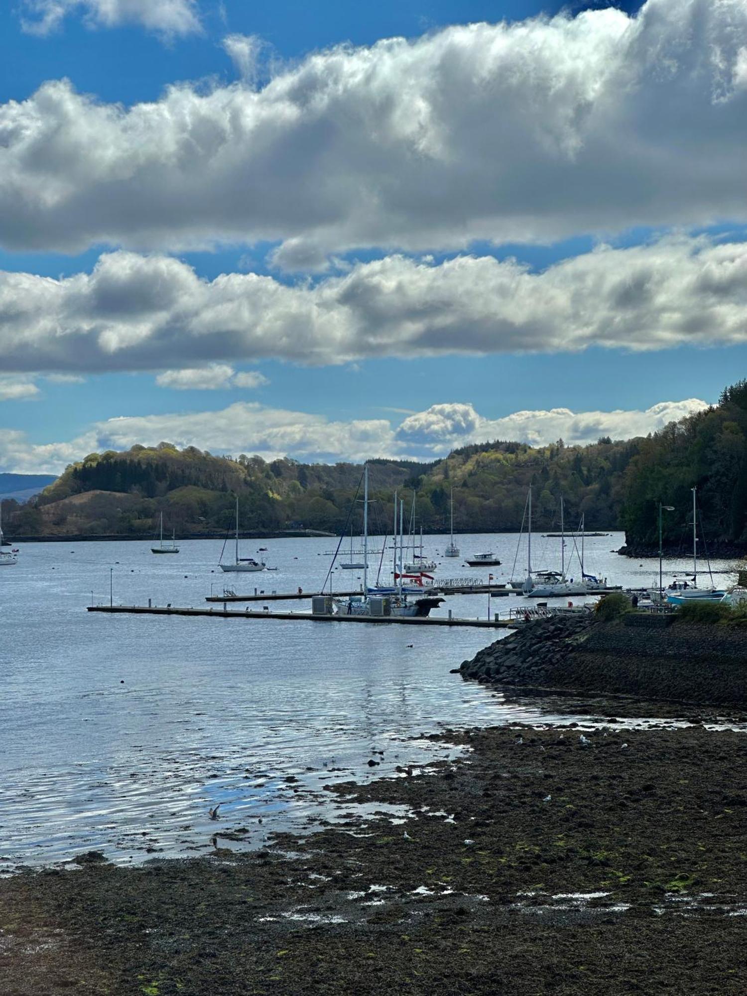 The Tobermory Hotel Eksteriør billede