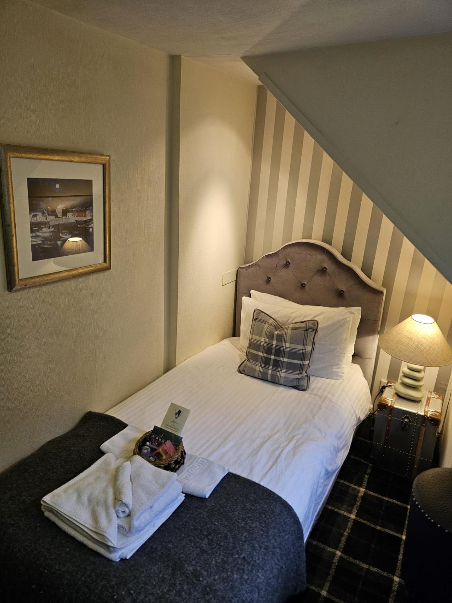 The Tobermory Hotel Eksteriør billede